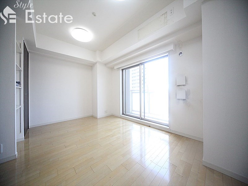 居室・リビング　内装