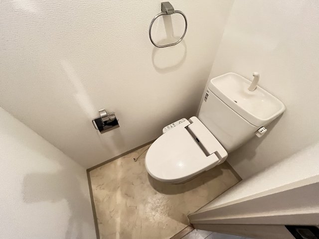 トイレ　トイレもきれいです