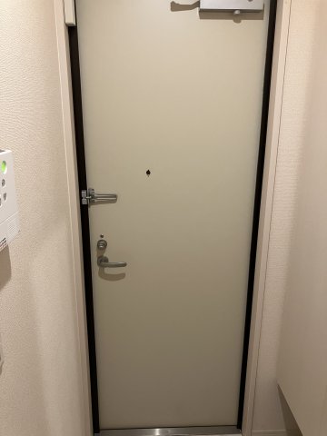 玄関　収納もある玄関です