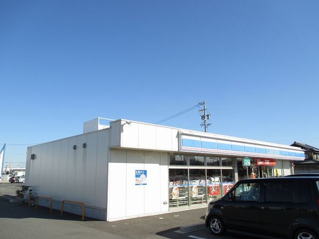 コンビニ　ローソン楠町北五味塚店（コンビニ）まで650m