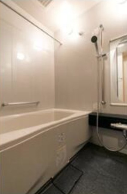 バス・シャワールーム　バスルーム
