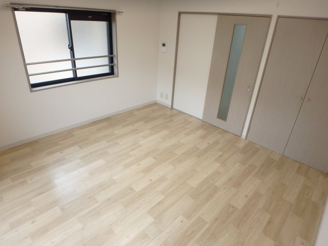 その他部屋・スペース　落ち着いて過ごせるお部屋なので、寝室にいかがでしょうか