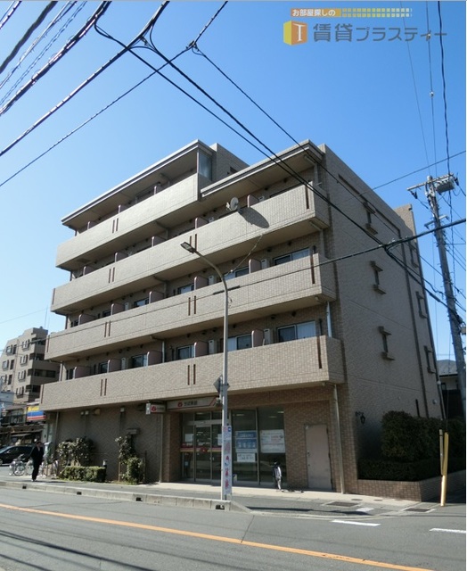 建物外観　１階にはコンビに入店中で、冷蔵庫は要らないかも。。