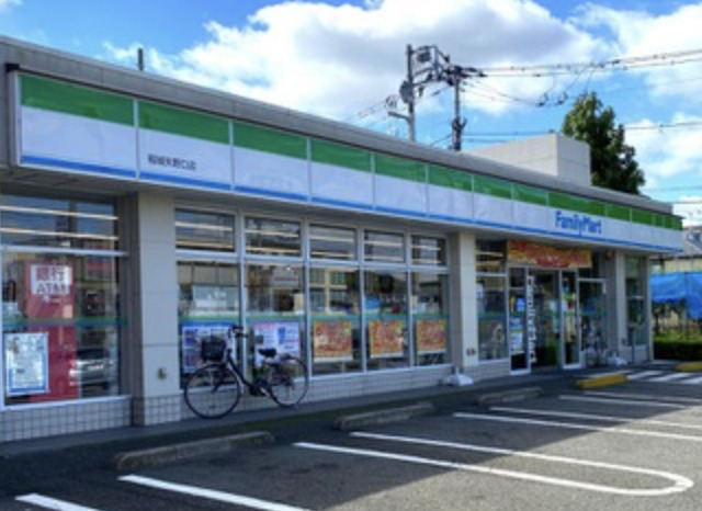 コンビニ　ファミリーマート 矢野口駅前店（コンビニ）まで714m