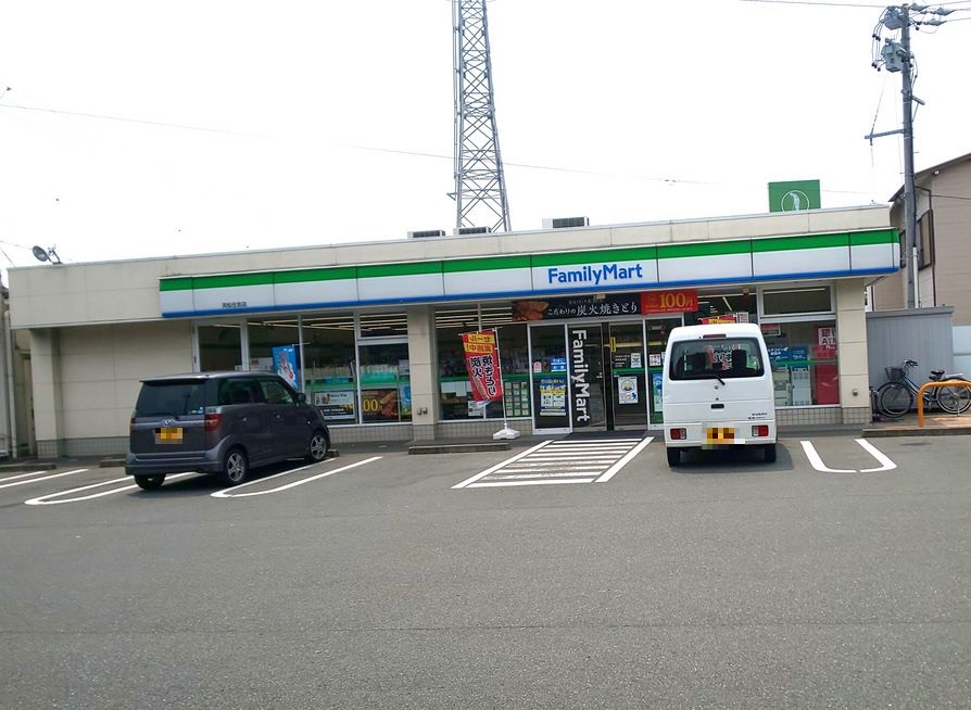コンビニ　ファミリーマート浜松住吉店（コンビニ）まで417m