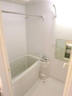 バス・シャワールーム　☆ゆっくりくつろげるお風呂☆