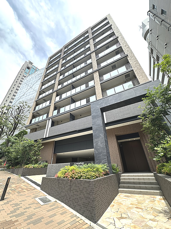 建物外観　令和4年完成のデザイナーズマンション最上階の分譲賃貸です。