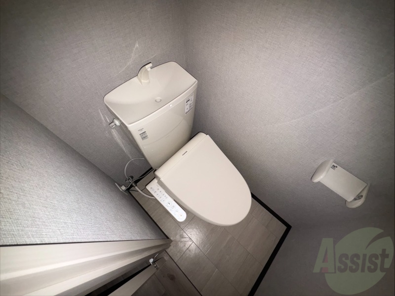 トイレ　トイレです。ウォシュレット付を探している方、おすすめです。