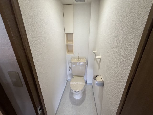 白鷹苦楽園マンションのトイレ写真
