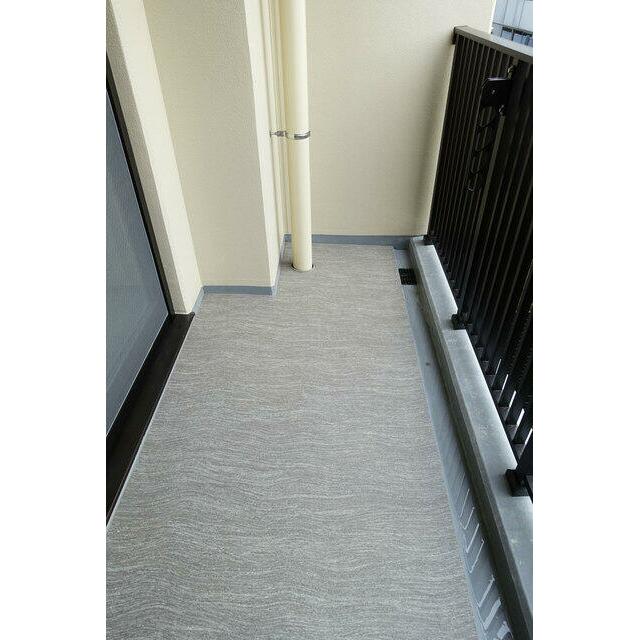 バルコニー　※同仕様写真含む