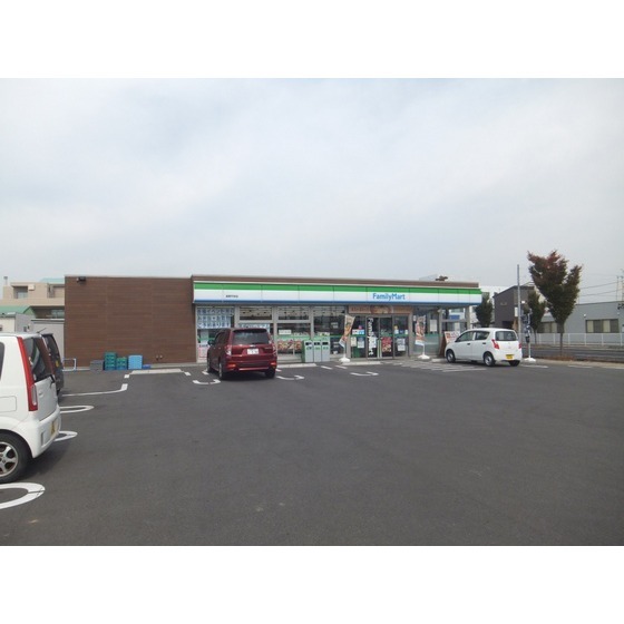 コンビニ　ファミリーマート長野平林店（コンビニ）まで285m