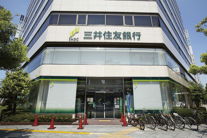 銀行　三井住友銀行（銀行）まで800m