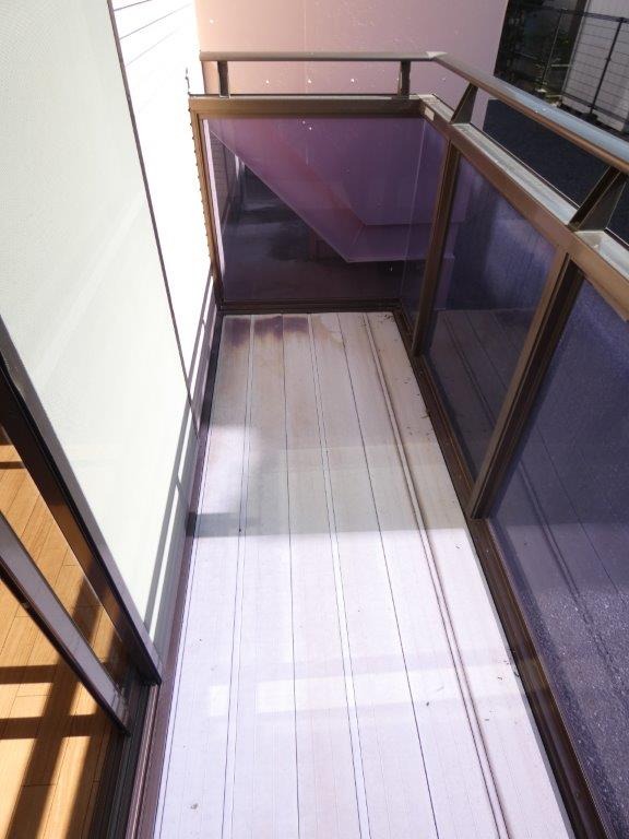 バルコニー　図面と現状に相違がある場合には現状を優先