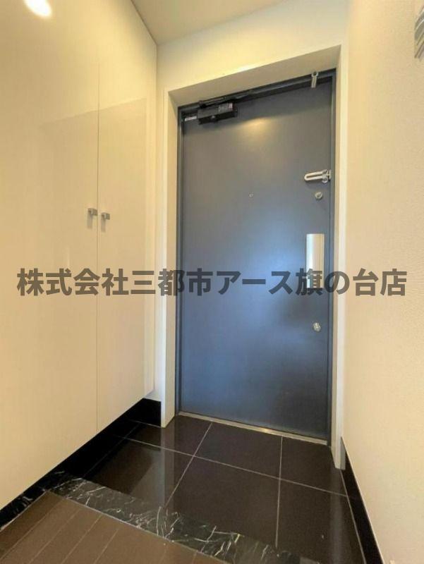 玄関　ブランシック白金台