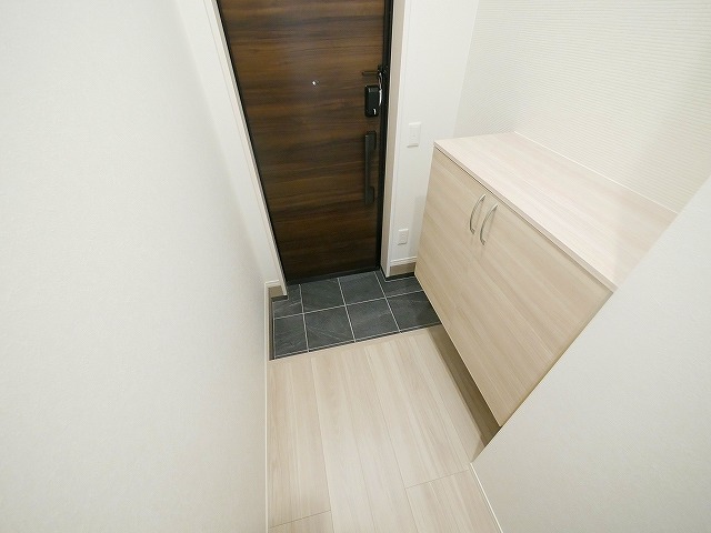 玄関　明るい玄関です