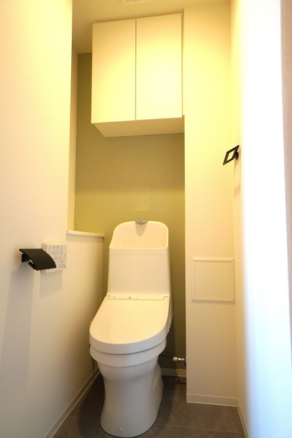 トイレ　※写真は同タイプ住戸です。