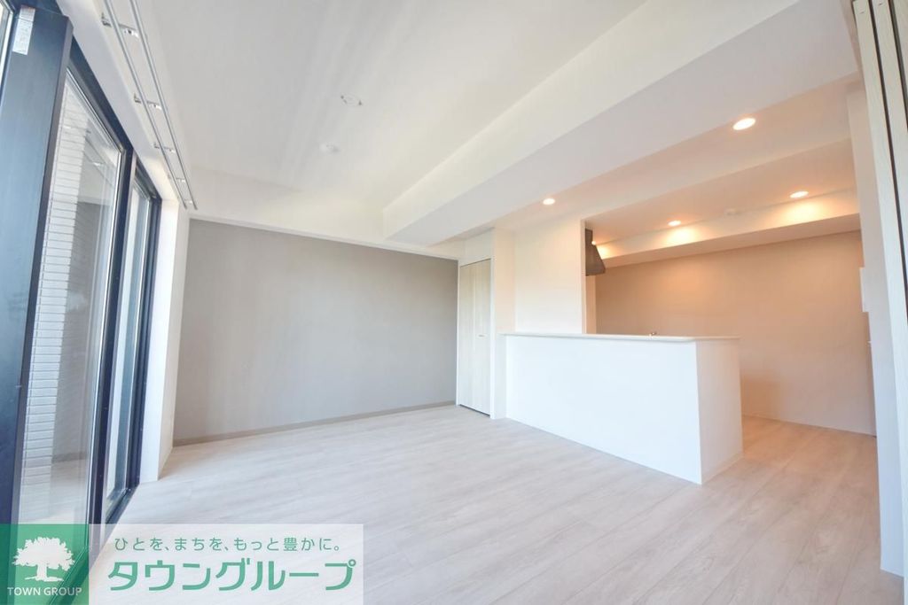 居室・リビング　お問合せはタウンハウジングまで！※現地待合わせ相談可能