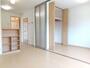 居室・リビング　同タイプ別部屋の写真です