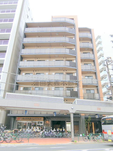 建物外観　2026年6月築　RC鉄筋コンクリート造地上9階建て総戸数3
