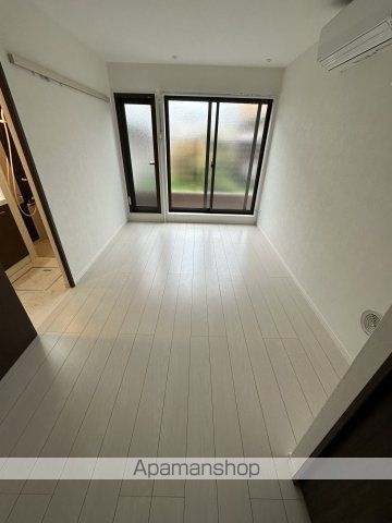 小田急江ノ島線 長後駅 徒歩5分 2階建 築4年の居間写真