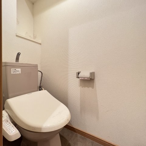 トイレ　同仕様タイプです