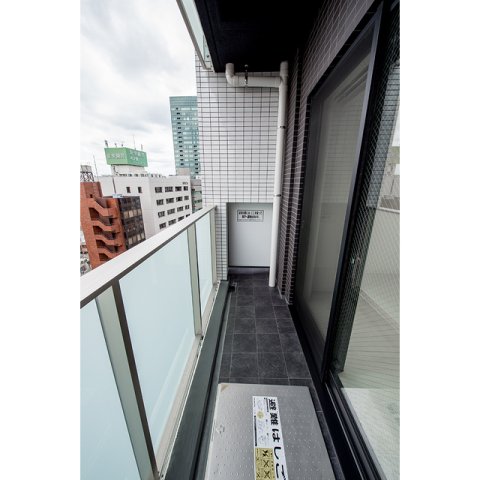 京王新線 初台駅 徒歩6分 15階建 築11年の内装写真