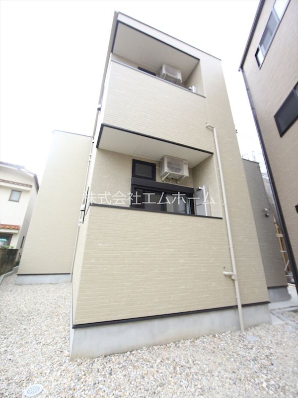 建物外観　外観　宅配ＢＯＸ有り　デザイナーズ