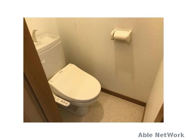 ラ・ポート真栄のトイレ写真