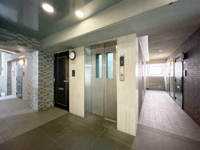 東急田園都市線 池尻大橋駅 徒歩6分 10階建 築28年の外観写真