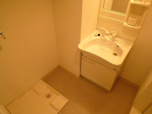 洗面設備　別タイプ写真です