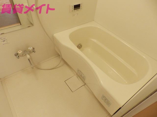 クレストIの風呂写真