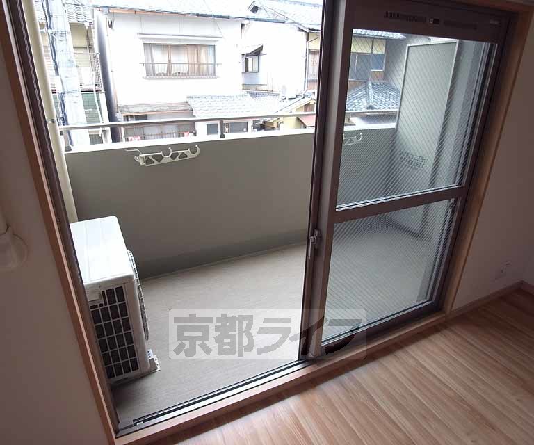 バルコニー　奥行きのある広～いバルコニー