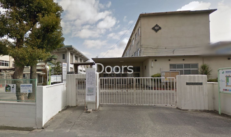 中学校　岡山市立桑田中学校（中学校）まで2033m