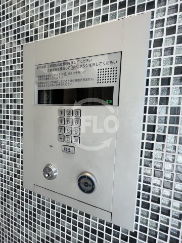 セキュリティ　クリスタルグランツみなとシティ　オートロック