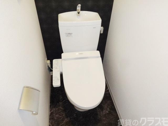 トイレ　温水洗浄便座でお尻が冷えません！