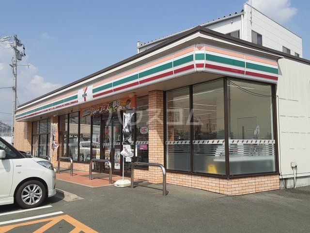 コンビニ　セブン-イレブン 豊川大橋町店（コンビニ）まで602m