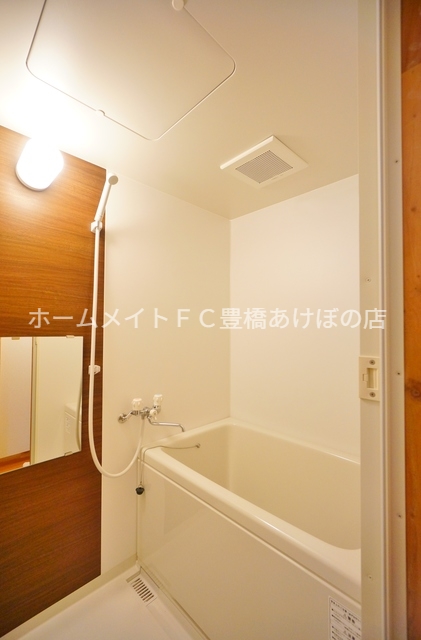 バス・シャワールーム　同型別部屋写真