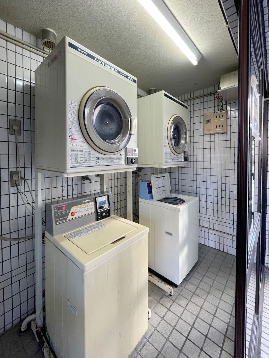その他設備　コインランドリー