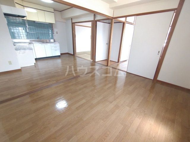 【岐阜市西鶉のマンションのその他】