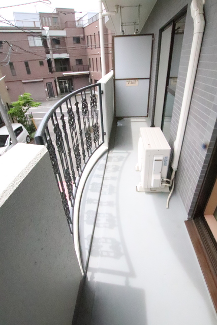 バルコニー　バルコニー