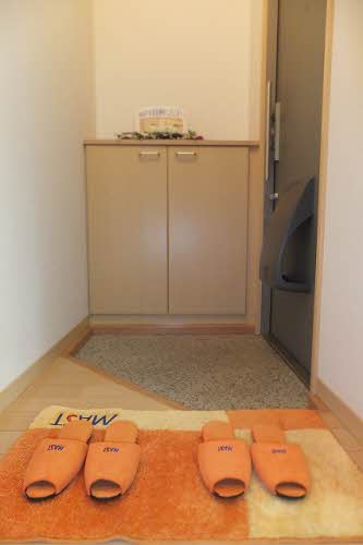 玄関　反転タイプのお部屋の写真です