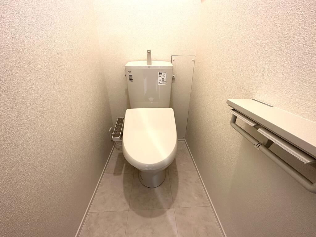 トイレ　ウォシュレット