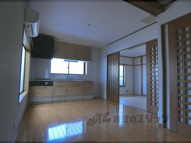 居室・リビング　リビング