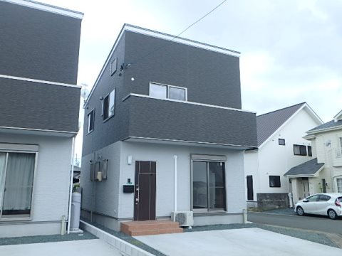 静岡県浜松市中央区高丘西２（一戸建）の賃貸物件の外観