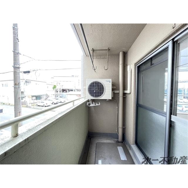 バルコニー　バルコニー