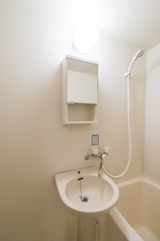 洗面設備　図面と現状に相違がある場合には現状を優先