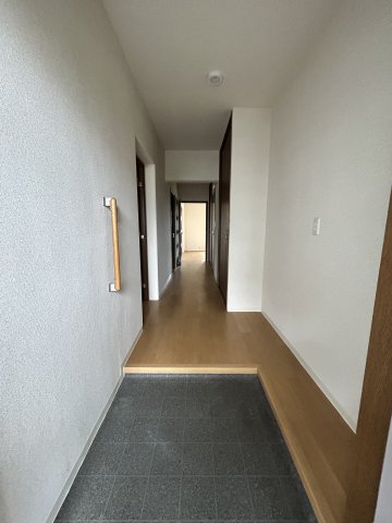 玄関　☆他号室写真☆