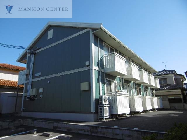 新潟市東区向陽のアパートの建物外観