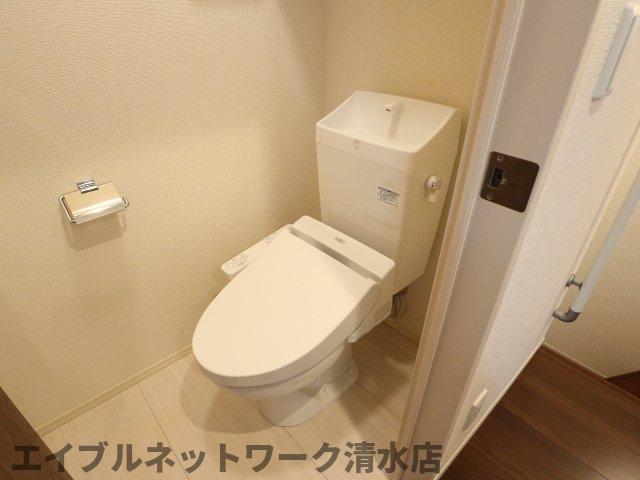 トイレ　トイレもきれいです
