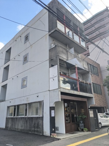 【広島市中区舟入幸町のマンションの建物外観】